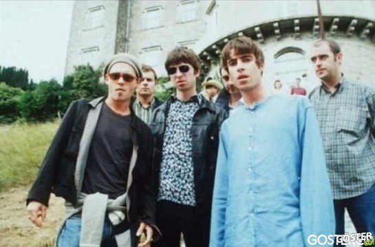 A young Johnny Depp with Oasis