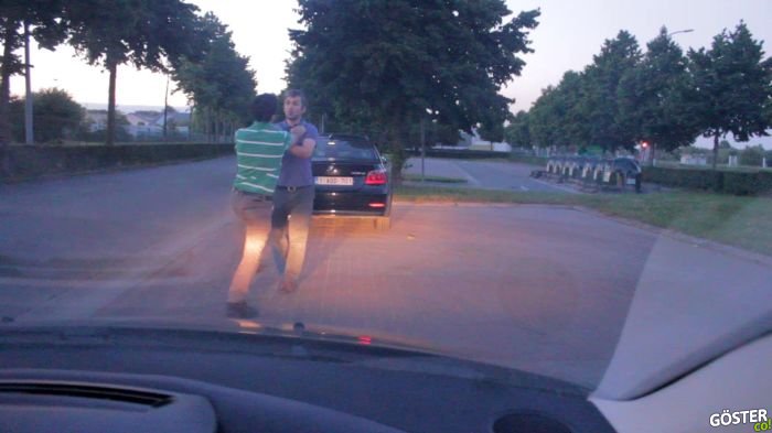 Gelmiş Geçmiş En Şiddetli Trafik Kavgası
