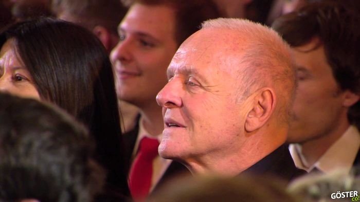 Anthony Hopkins, 50 Yıllık Bestesini İlk Kez Dinliyor