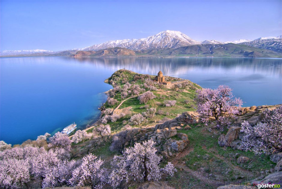 lake-van3-940x630