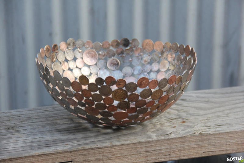 recycled-metal-sculptures-key-coin-michael-moerkey-4