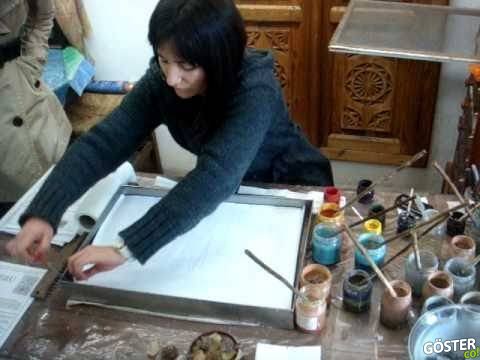 Suda Boya Yapmak (Ebru Sanatı) Dünyaya Açılıyor
