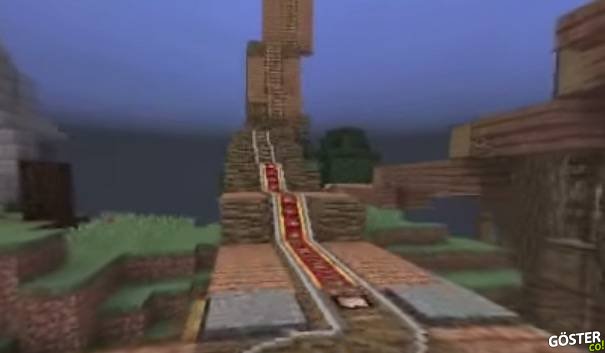 Roller Coaster Heyecanını Minecraft ile 360 Derece Deneyimleyin