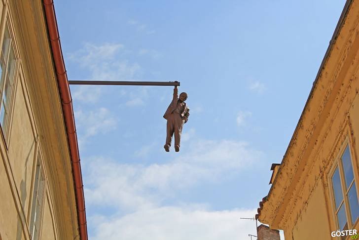 worlds-most-creative-statues-40