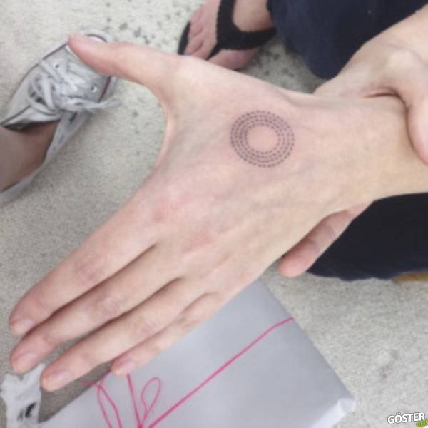 Minimalist Tattoo Ideas (30)