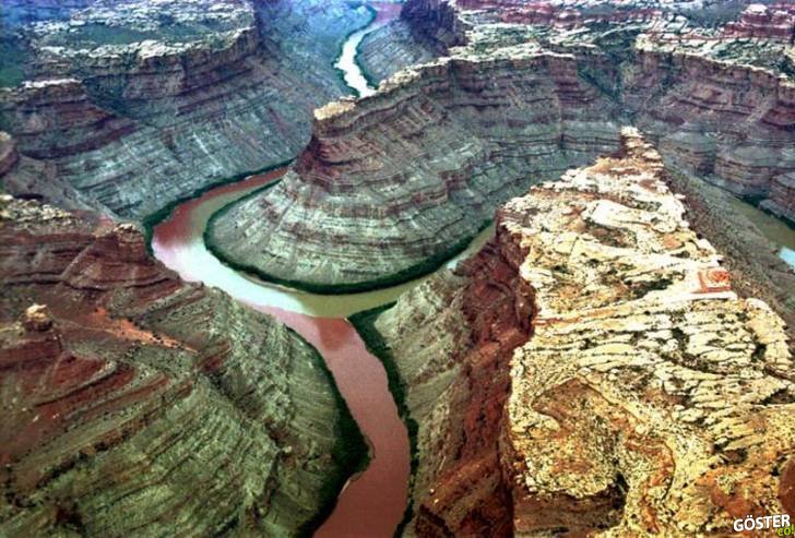 When the rivers meets 6117 When the rivers meets