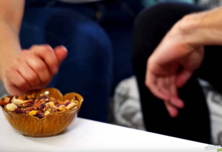 Hoşlanılan Kıza “Karışık Kuruyemiş Kasesi” Testi