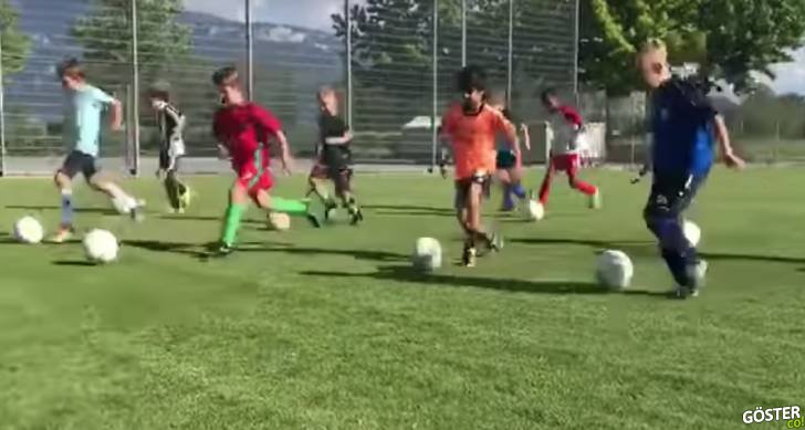 Antrenmanda Neymar Taklidi Yapan Çocuklar