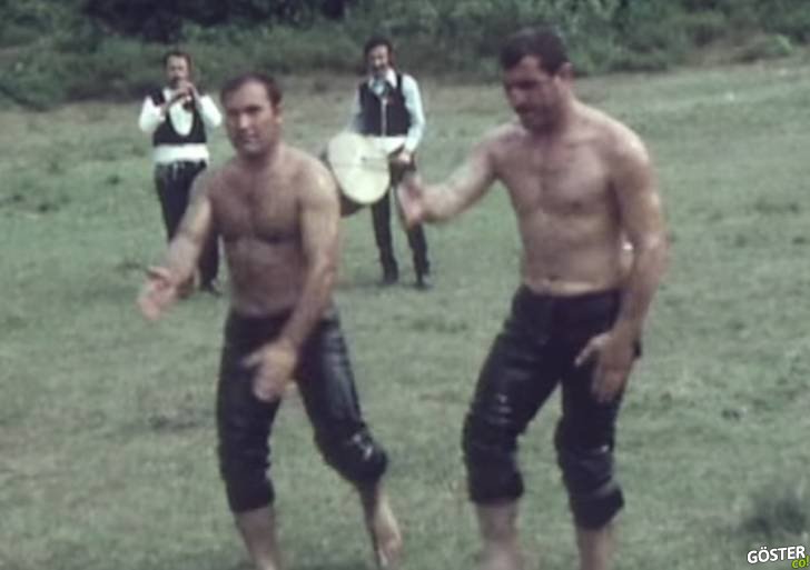 1976 yılında İstanbul, İzmir, Pamukkale, Efes ve Kapadokya