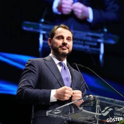 Bakan Albayrak: “Yaz aylarında bol bol döviz alanlar şimdi kara kara düşünüyor”