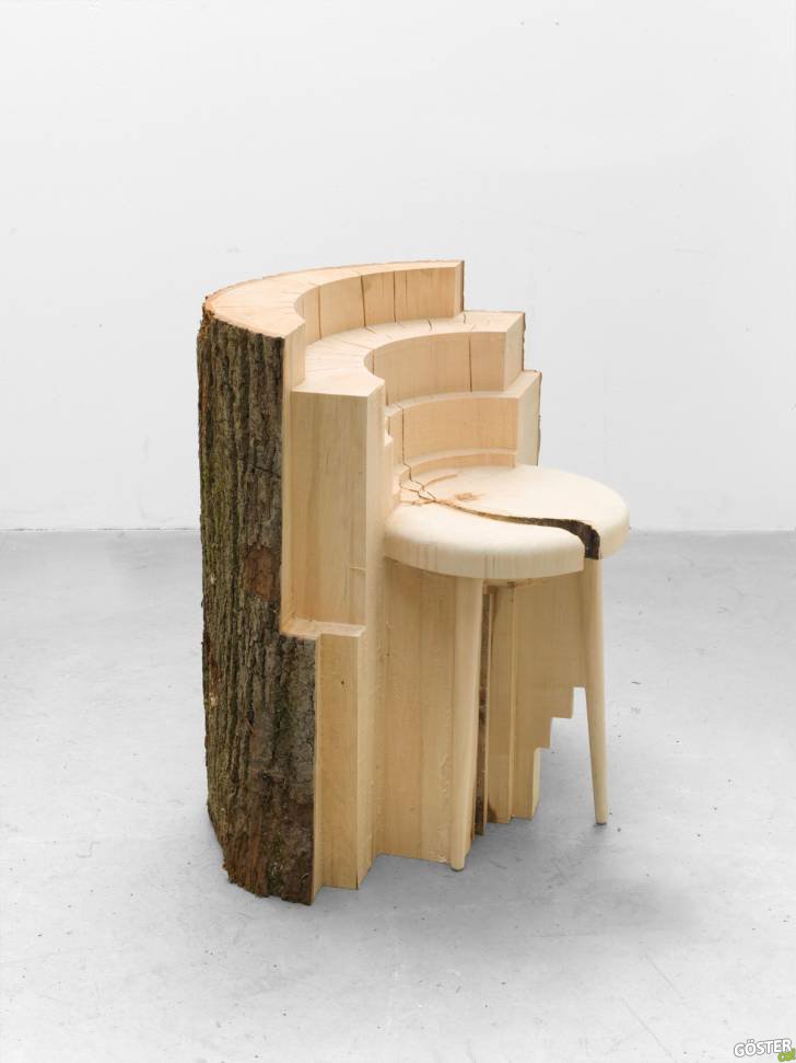 "Astoolisastoolisastool" (2017), photo by Roman März