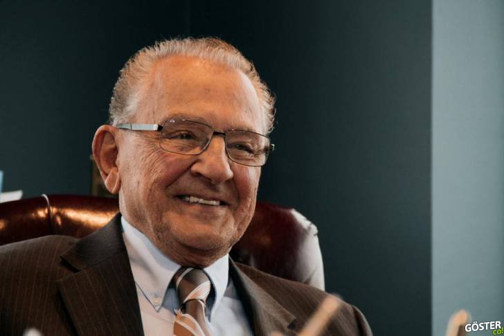 Hakim Frank Caprio, ABD’de adaleti ile ün yapmış biri: Masum olduğunu iddia eden bir anne ile diyaloğunu izleyin