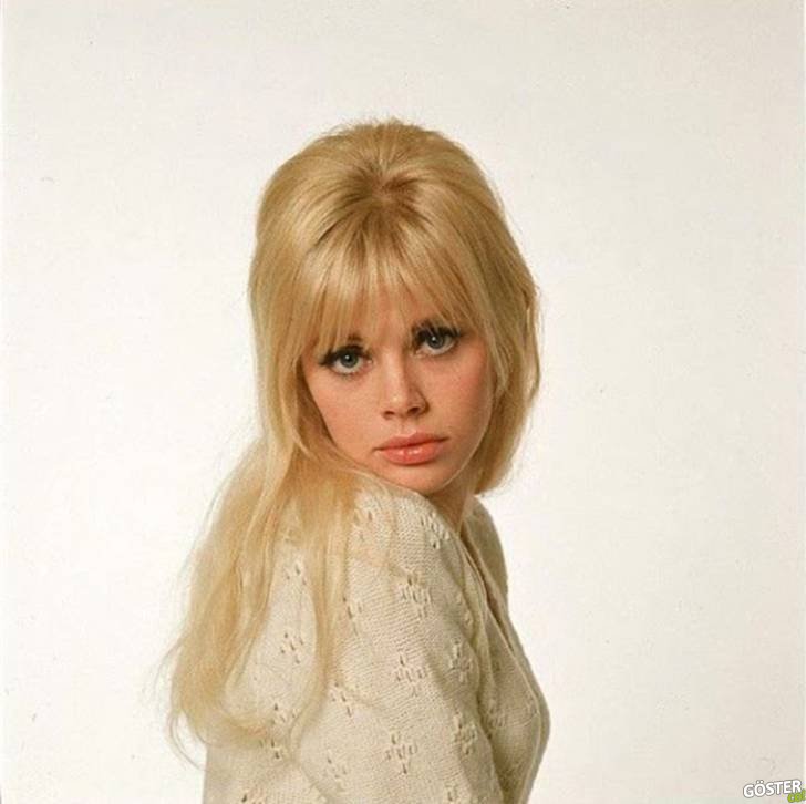 britt-ekland-1960s