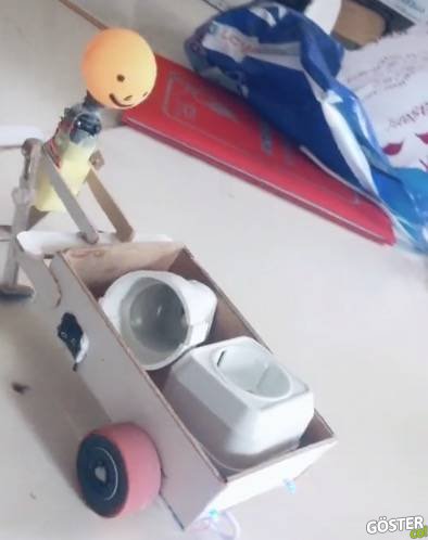 Meslek lisesi öğrencisinin yaptığı “amele” robot: Klasmanında çok başarılı ve tebriği hakediyor