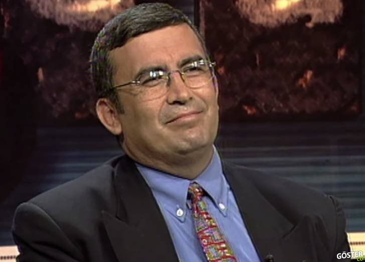 Necip Hablemitoğlu, 1999 yılında katıldığı 32. Gün programında Fethullahçı örgütlenmeyi anlatıyor