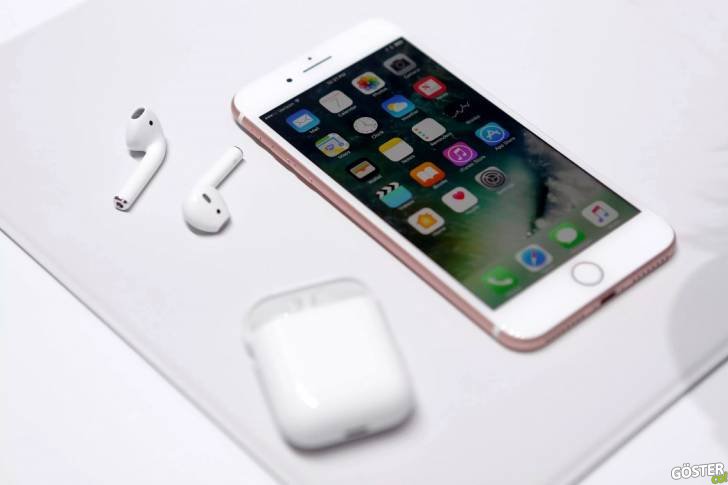 Revisiting nearly 3 decades of Jonathan Ive’s design evolution at Apple… in products.