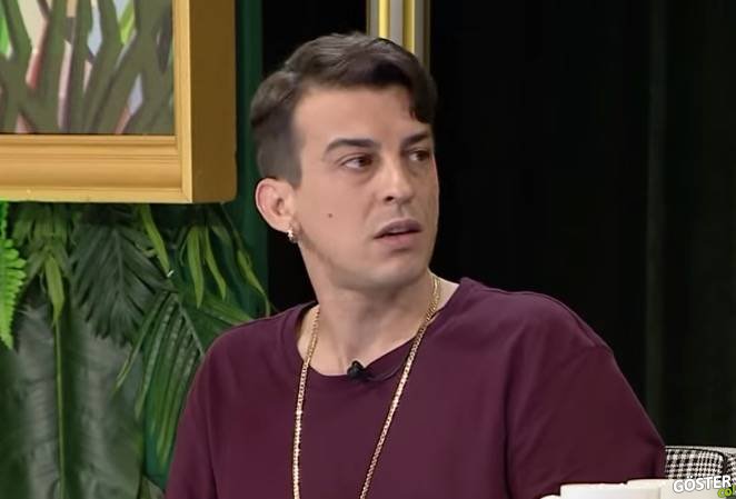 Norm Ender’in asıl derdi: Okan Bayülgen’e konuk olan rapçi, son diss’i ile asıl anlatmak istediğini tane tane anlatıyor