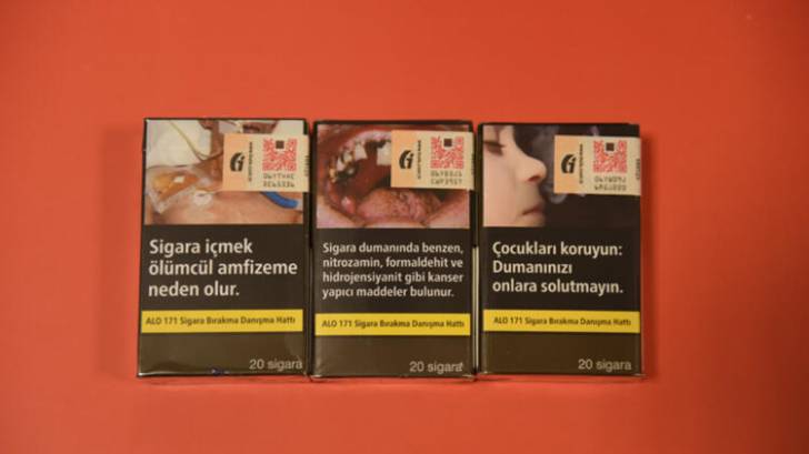 2020’den itibaren görülebilecek tek tip sigara paketlerinin tasarımı ortaya çıktı