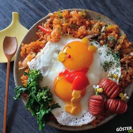 Japon yemek sanatçısından, yumurtalardan çizgi film karakterleri