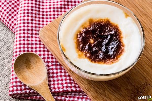 Emekli tatlıcı Feyzi usta, evde çok kolay “fırında sütlaç” yapmanın tarifini veriyor