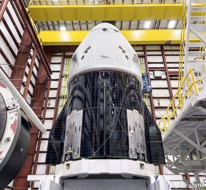 Canlı yayın başladı: SpaceX ve NASA uzaya astronot gönderiyor