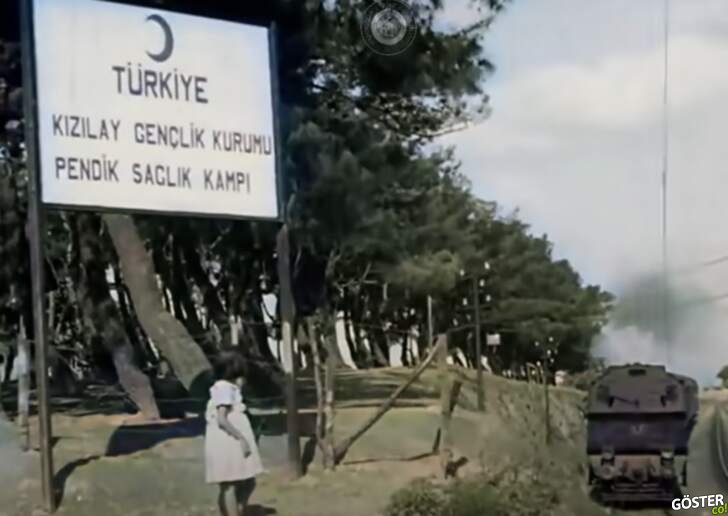 BBC arşivinden, başarılı yoksul öğrencilerin 1950 yılı Kızılay Pendik Gençlik Kampı görüntüleri