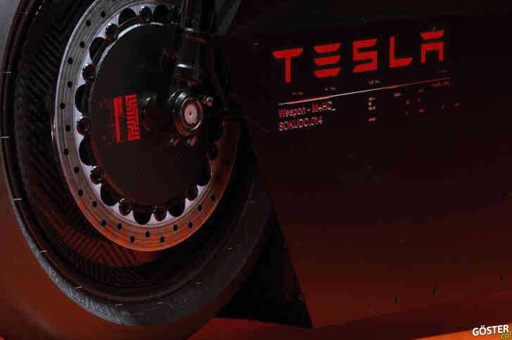 This Tesla electric bike’s frame shape-shifts form depending on riding conditions