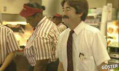 1992’de McDonalds’ta sipariş vermek: Dekor ve üniformalar sizi ikna etmese bile çalışma süresi edebilir