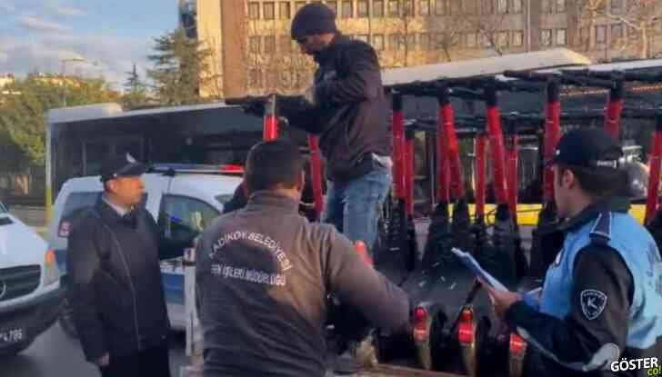 Kadıköy Belediye Başkanı, yaya yollarındaki scooterları toplatmaya başladı: “Denetimlerimiz başladı, kaldırıyoruz”
